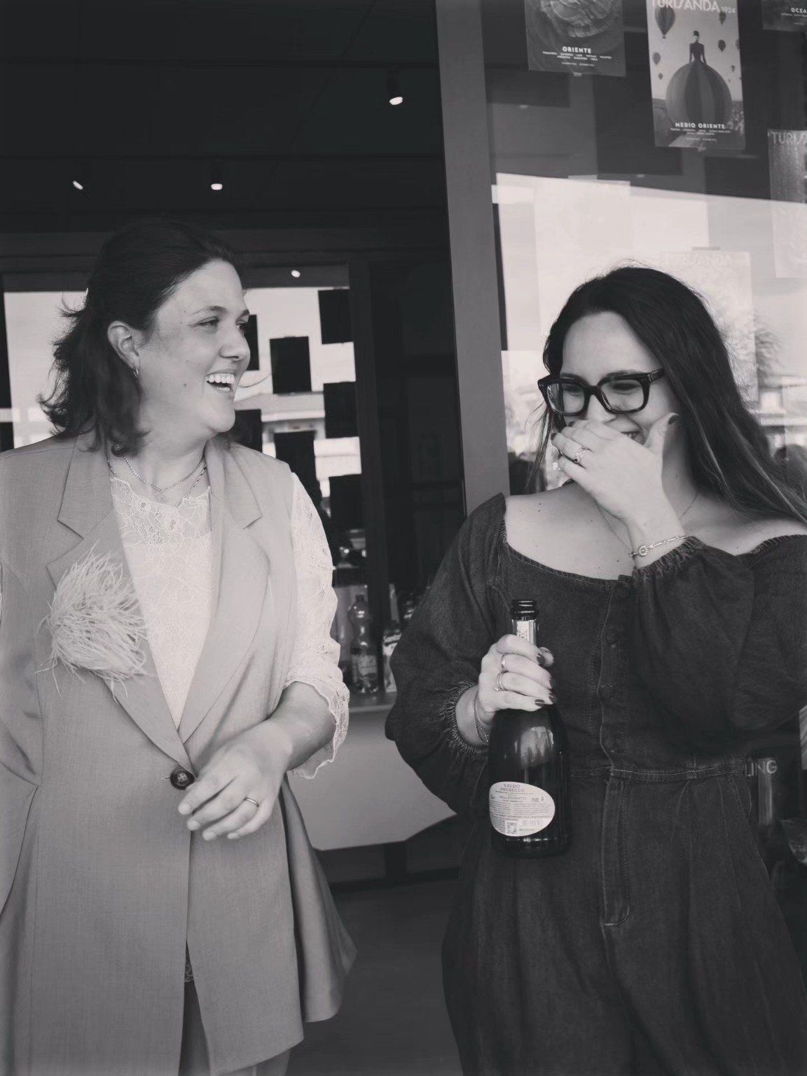 Un momento di festa durante l’inaugurazione